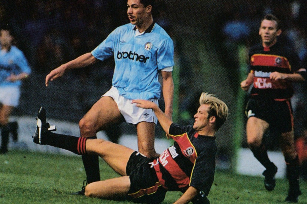 qpr home 1989 to 90 action8