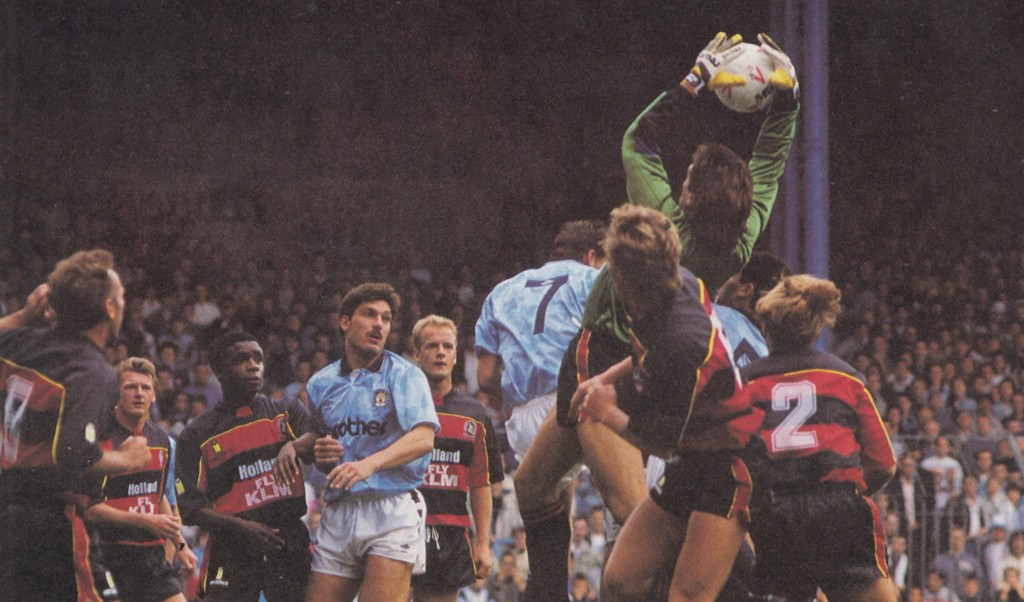 qpr home 1989 to 90 action9