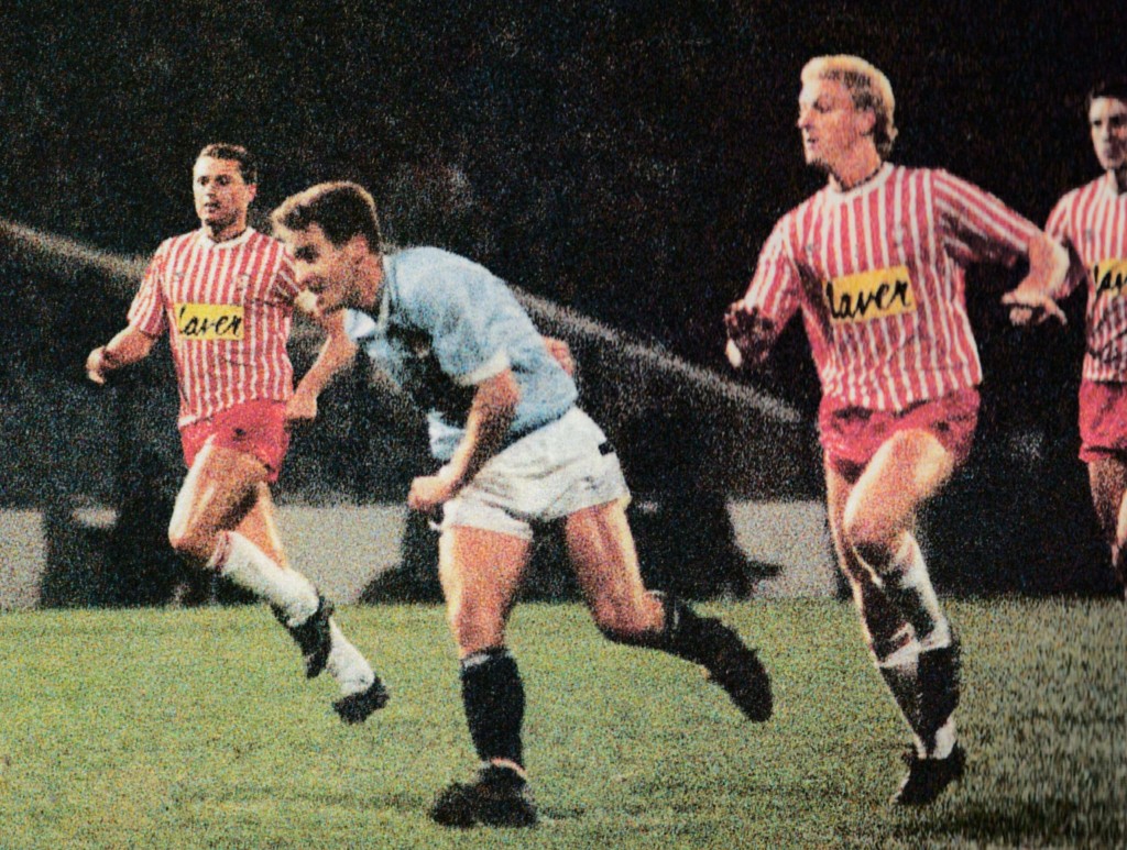 sheff utd home 1988 to 89 moulden 2nd goalb