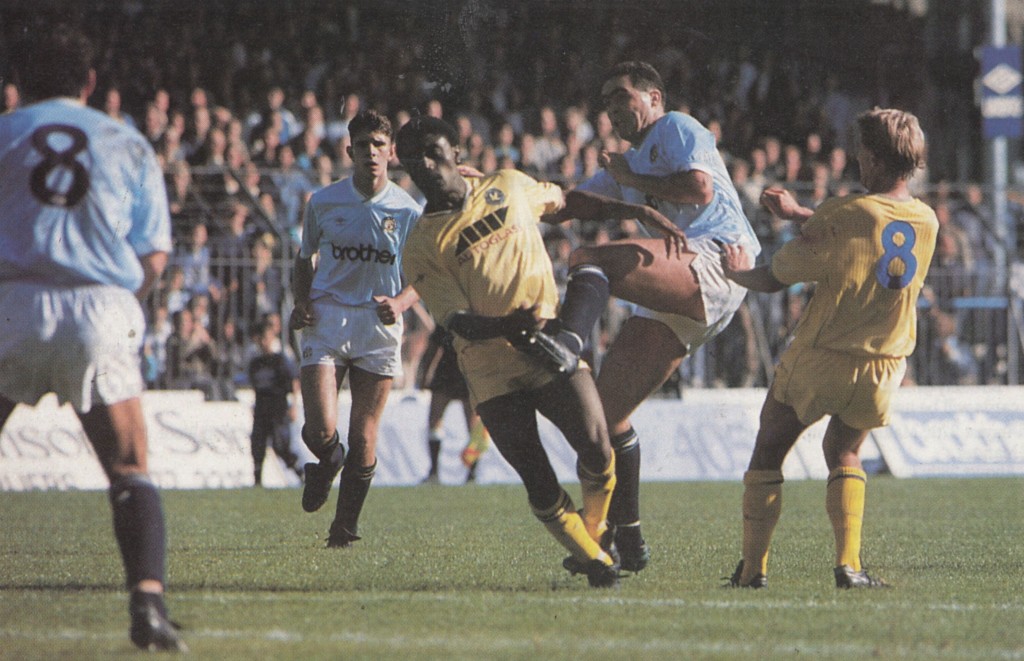 walsall home 1988 to 89 action7