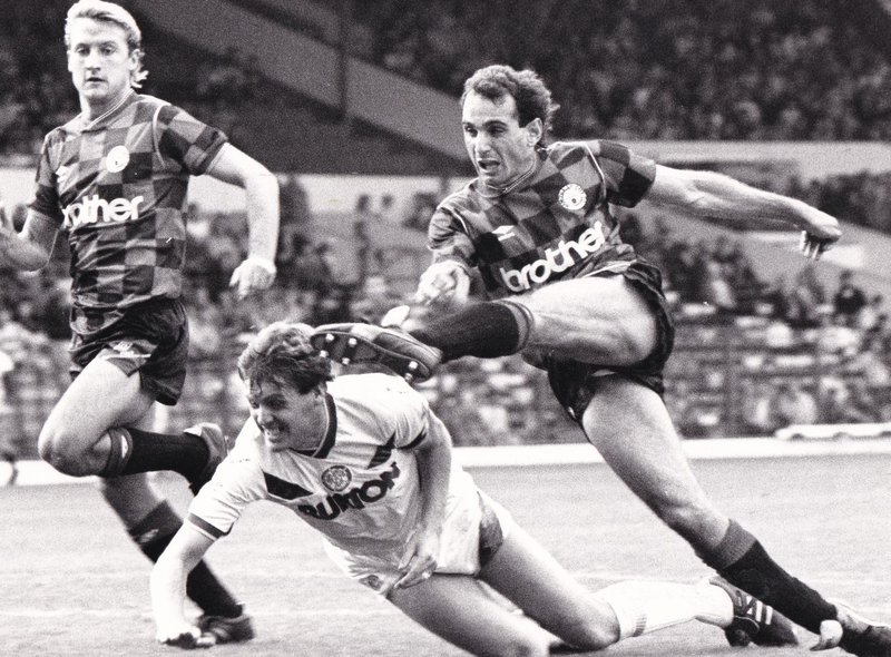 LEEDS AWAY 1987 to 88 action