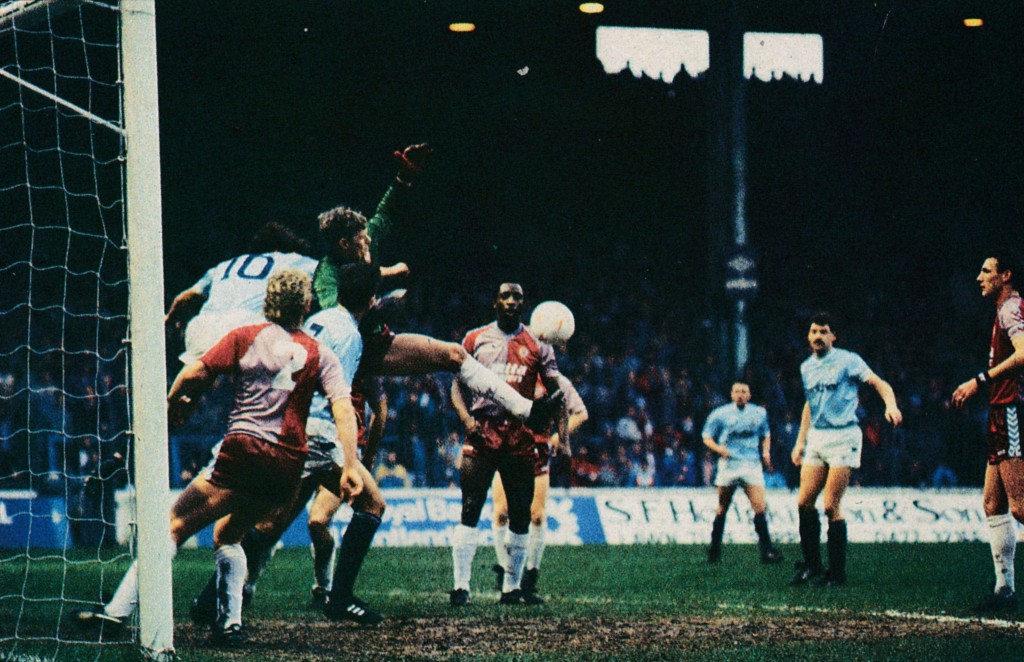 aston villa hom 1987 to 88 action5