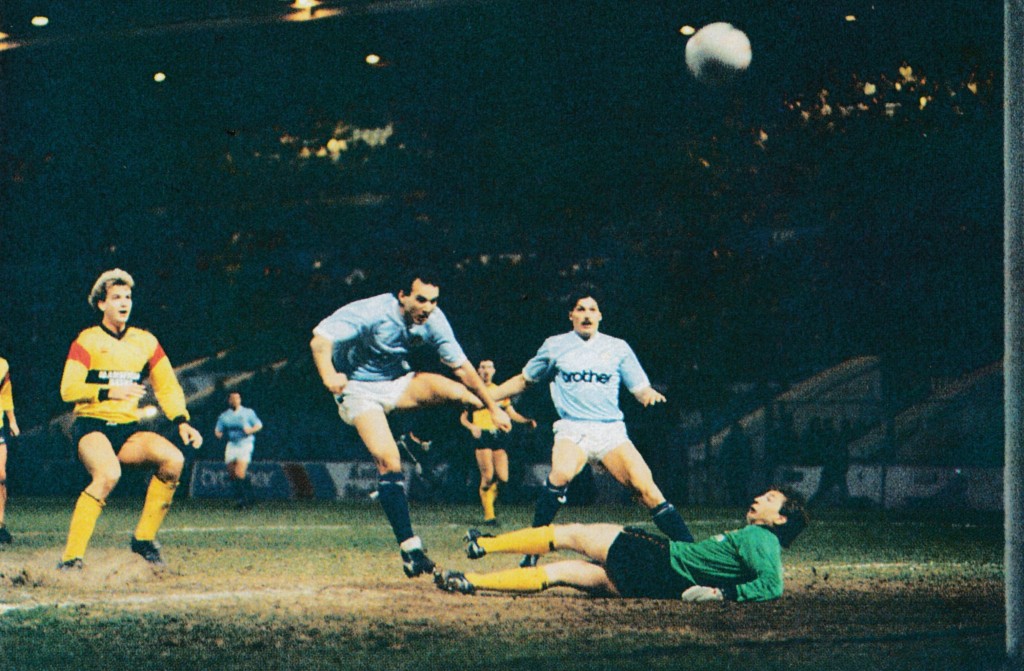 hull home 1987 to 88 action6