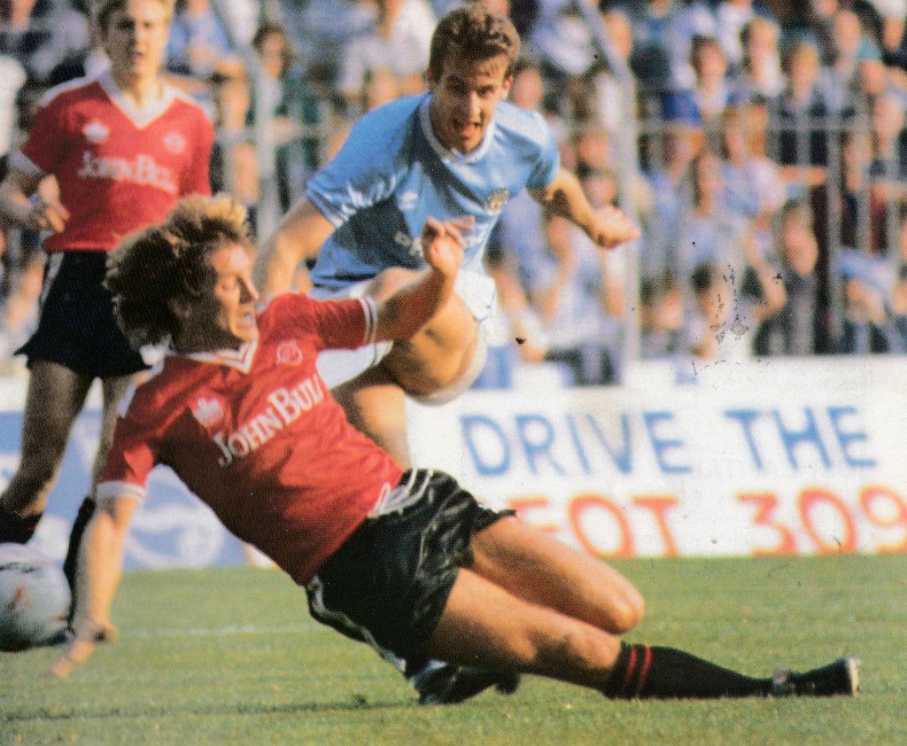 leicester home 1986 to 87 action