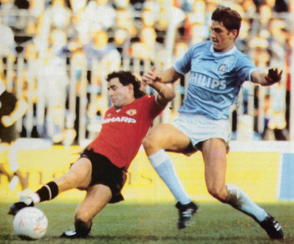 man utd home 1986 to 87 action 7