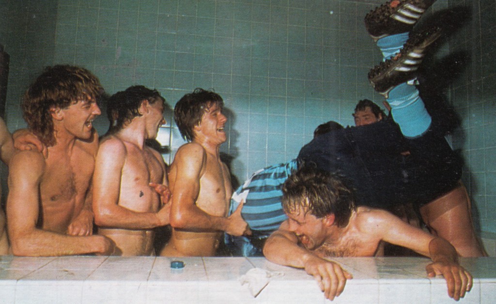 charlton home 1984 to 85 bath5