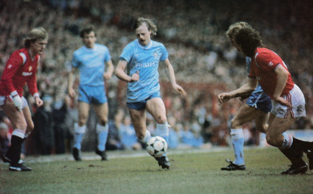 man utd away 1985 to 86 action5