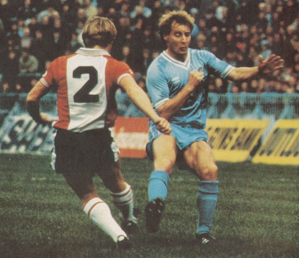 southampton home 1982 to 83 action6