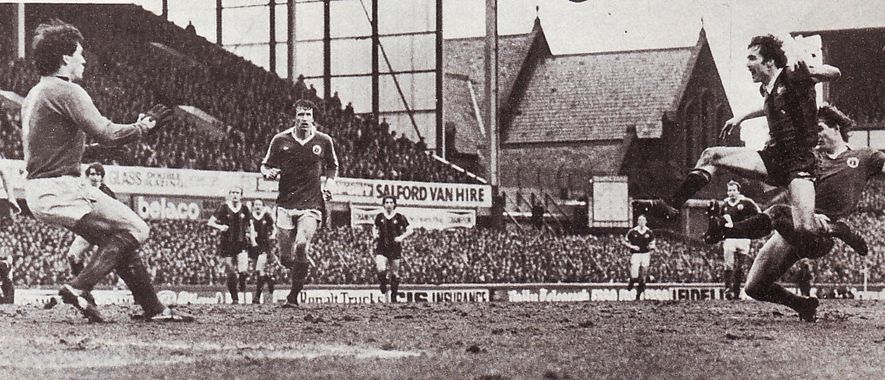 everton away FA Cup 1980 to 81 power goal3