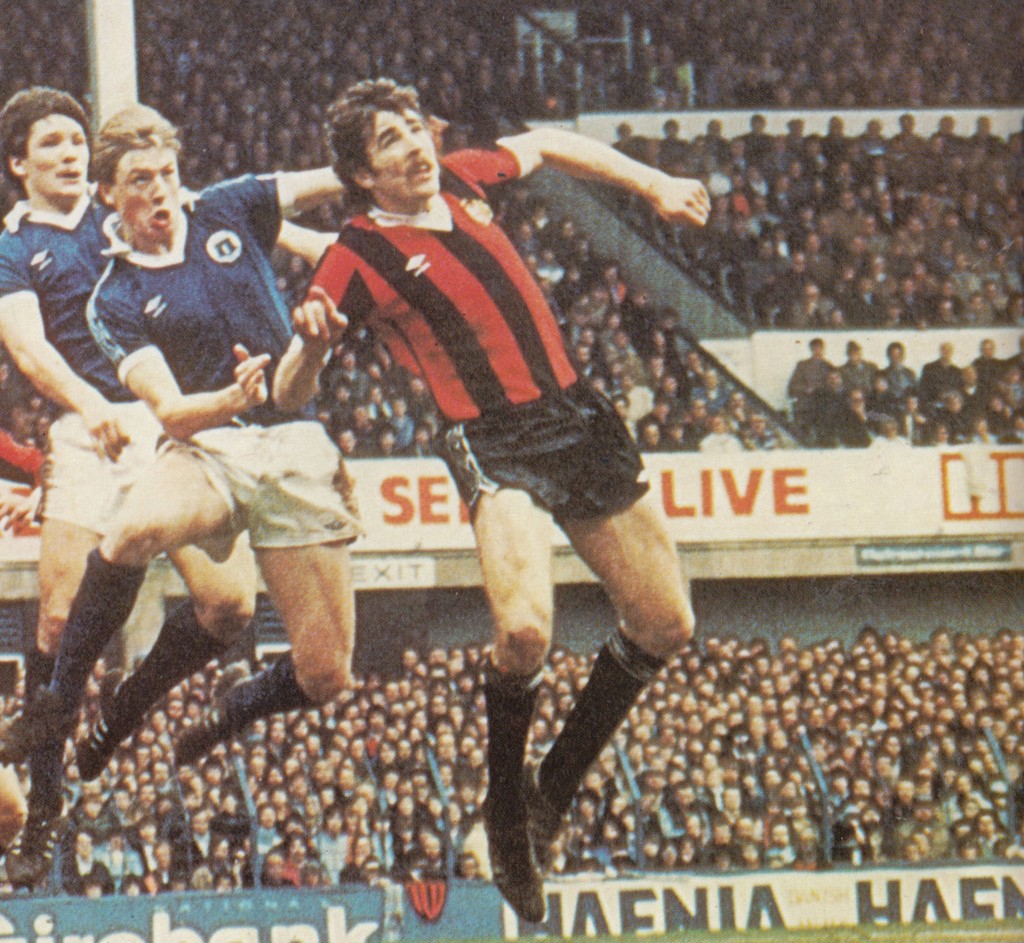 everton away fa cup 1980 to 81 action9