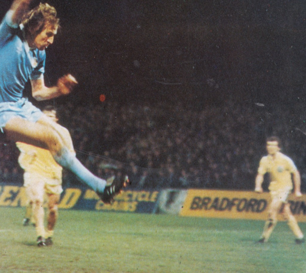 leeds home 1980 to 81 action2