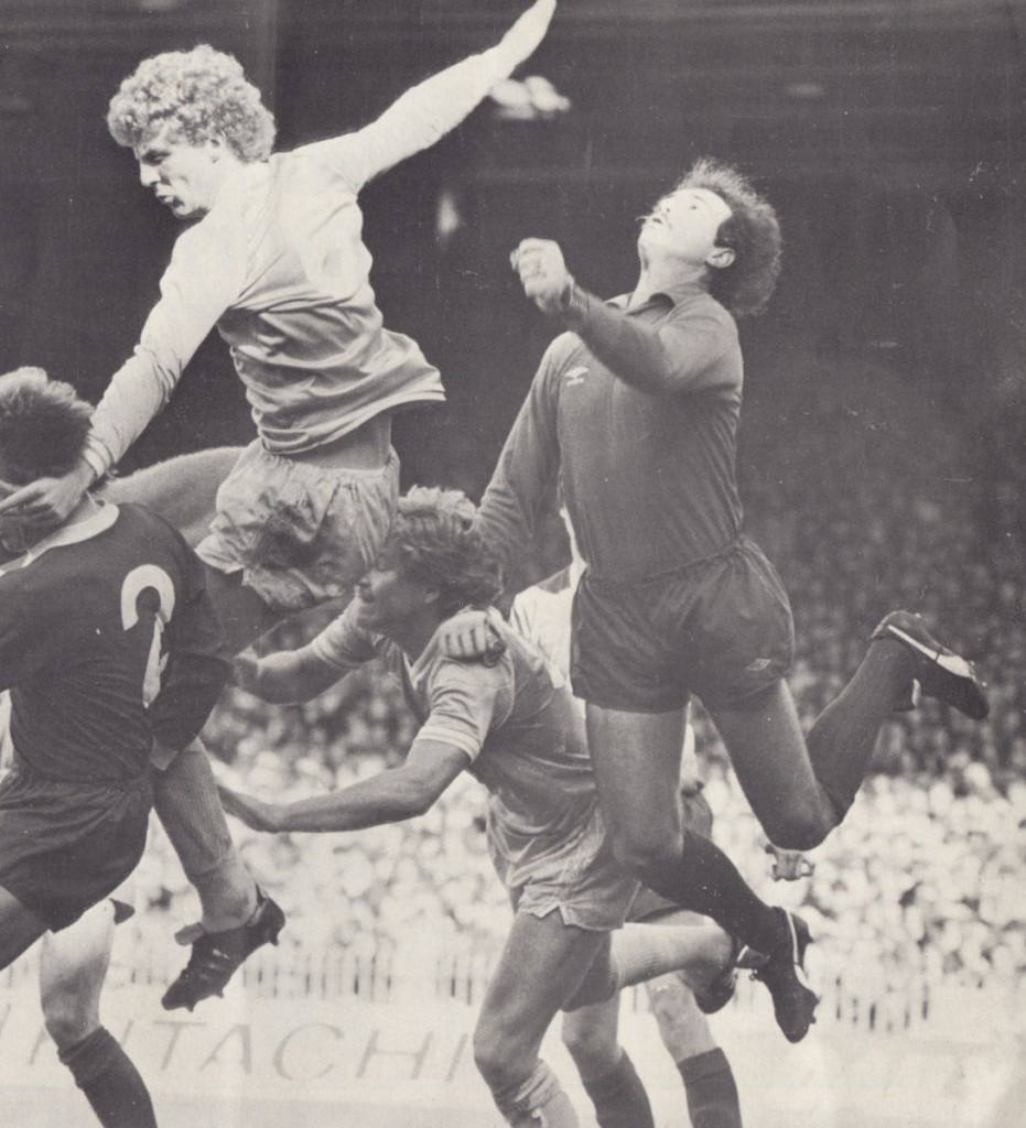 liverpool home 1981 to 82 action2