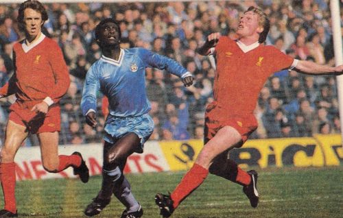 liverpool home 1981 to 82