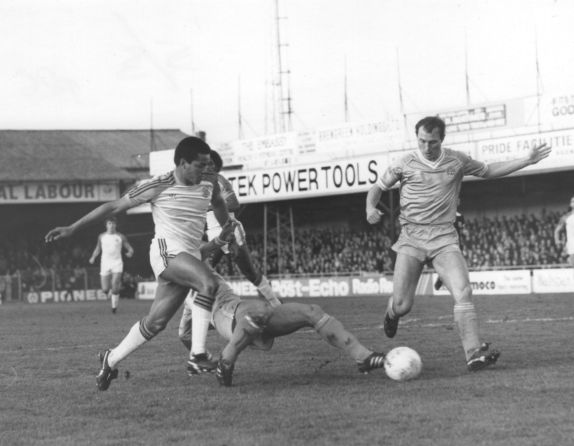 luton away 1982 to 83 action