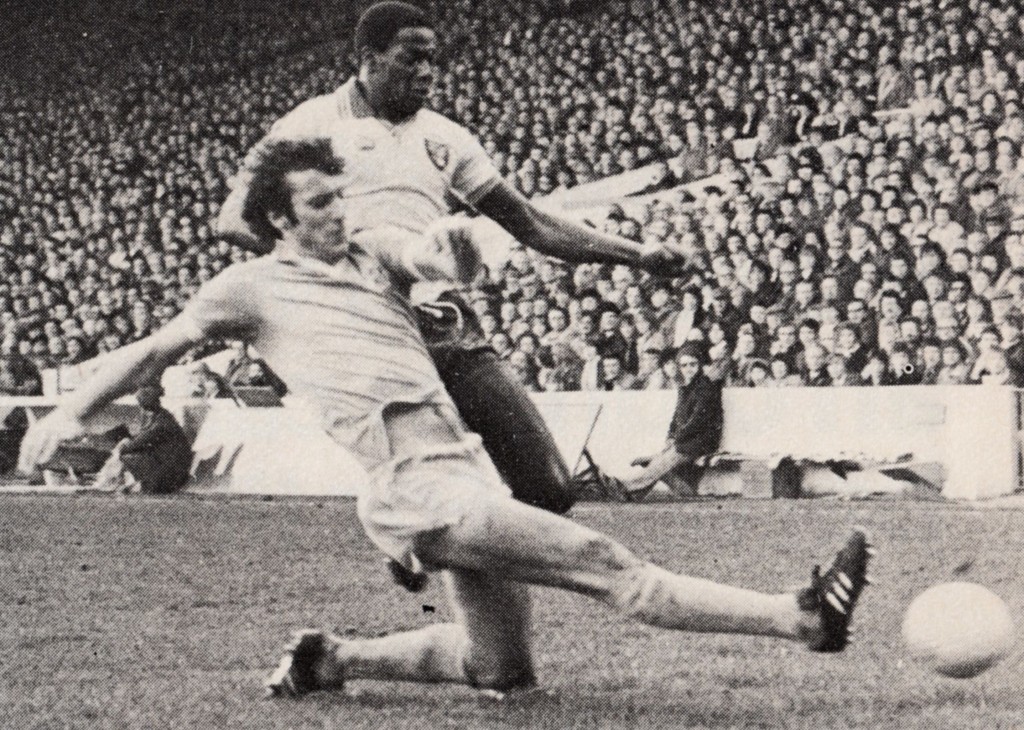 norwich fa cup 1980 to 81 action7