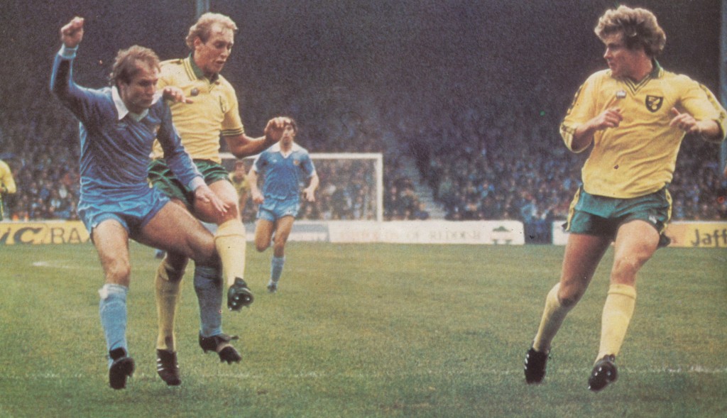 norwich home 1980 to 81 action11