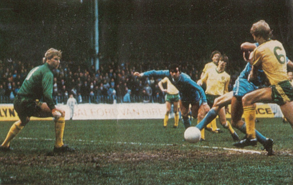 norwich home 1982 to 83 cross goal 5