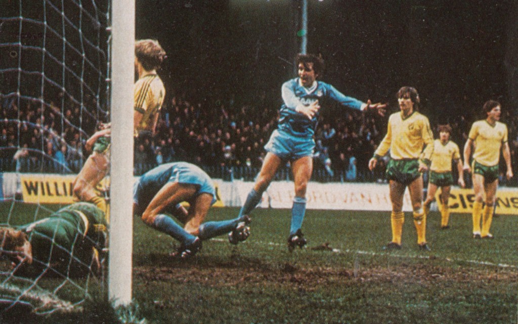 norwich home 1982 to 83 cross goal 7