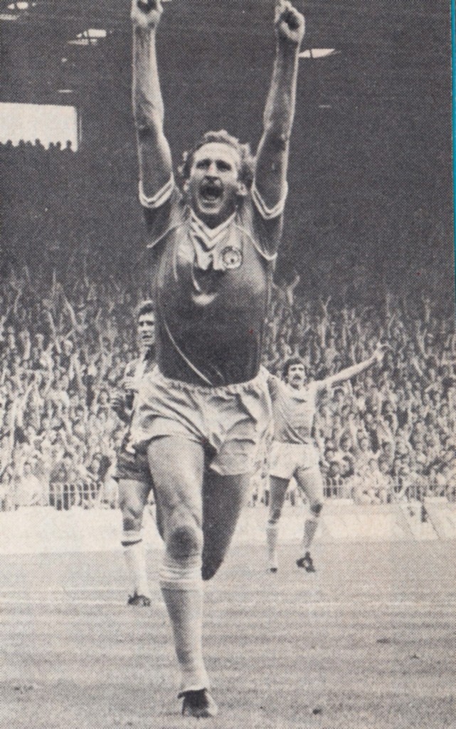 west brom home 1981 to 82 hutchison goal4