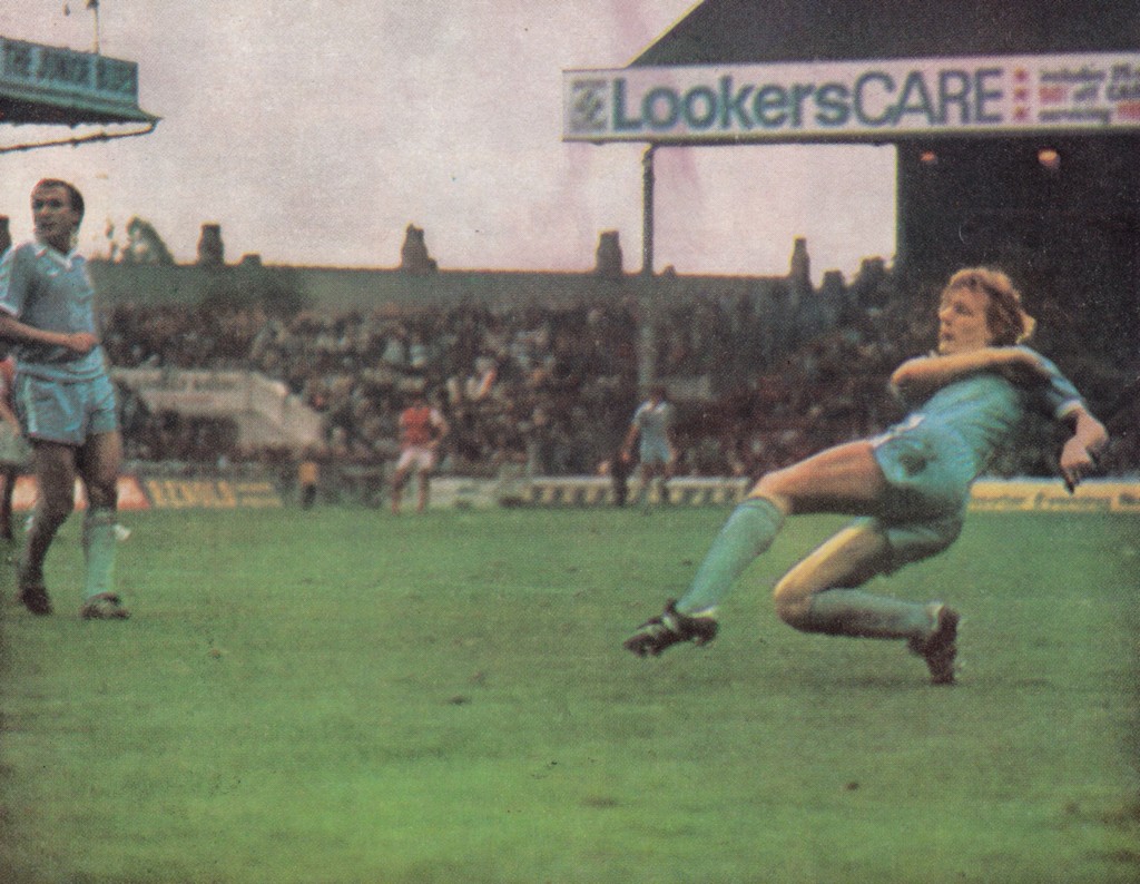 arsenal home 1977 to 78 action 6