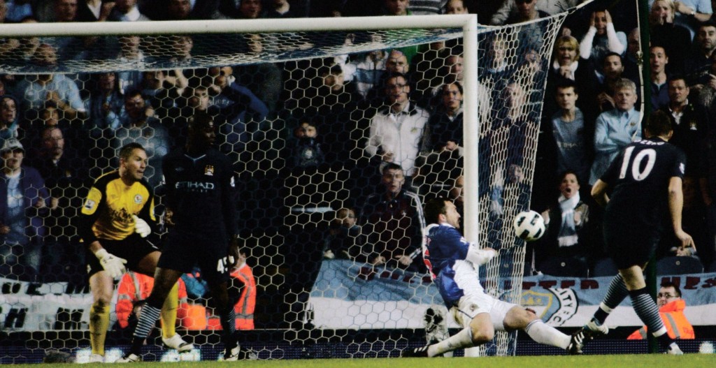 blackburn away 2010 to 11 dzeko goal64