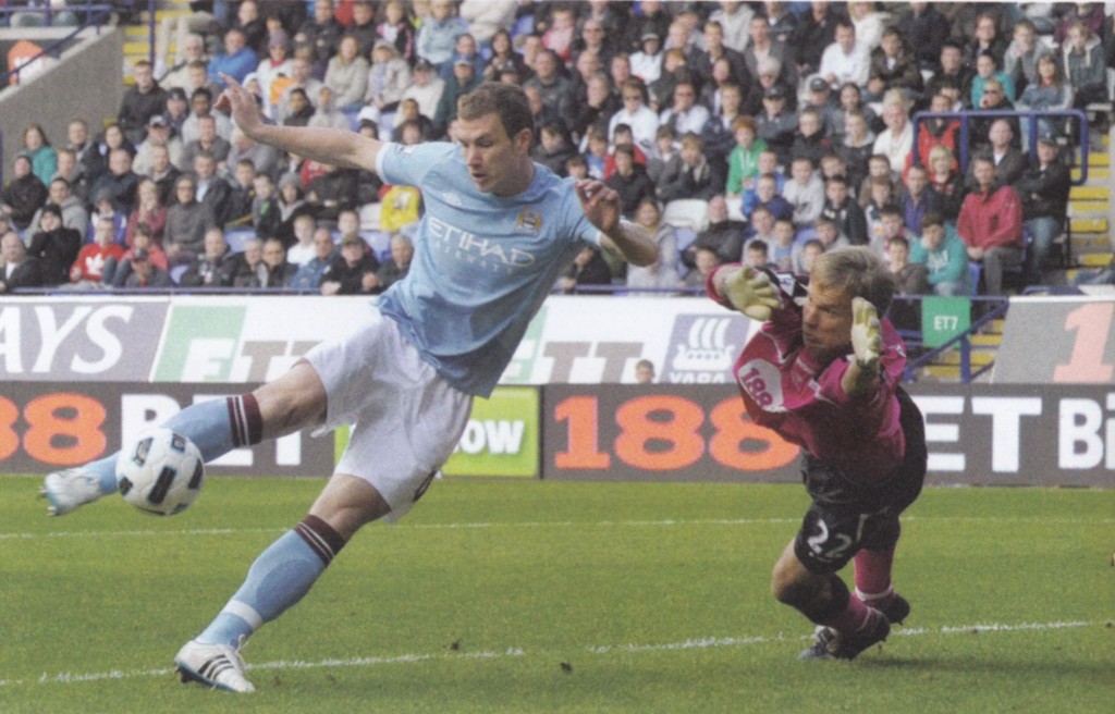 bolton away 2010 to 11 dzeko goal36