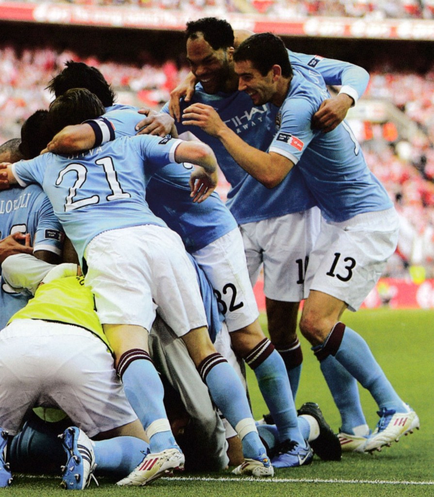 fa cup final 2011 stoke yaya goal88