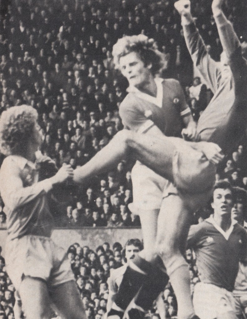 man utd away 1979 to 80 action10