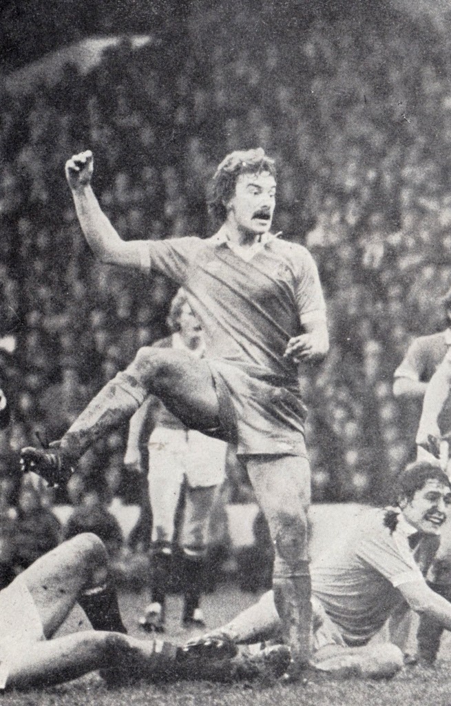 man utd home 1979 to 80 henry goal7