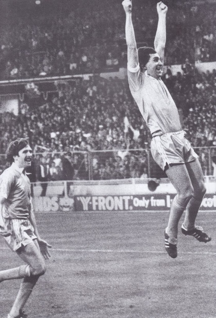 spurs fa cup final 1981 replay reeves goal