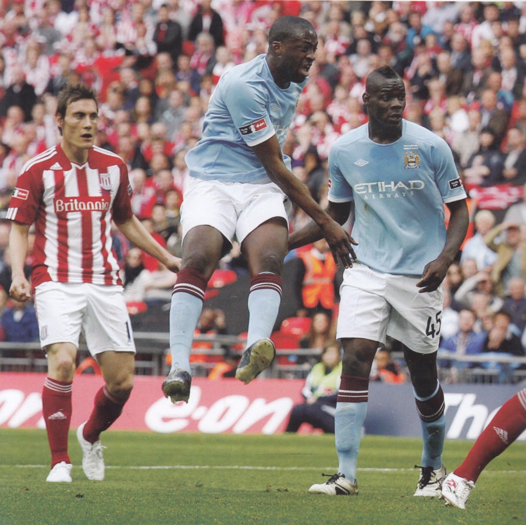 stoke 2011 fa cup final yaya2