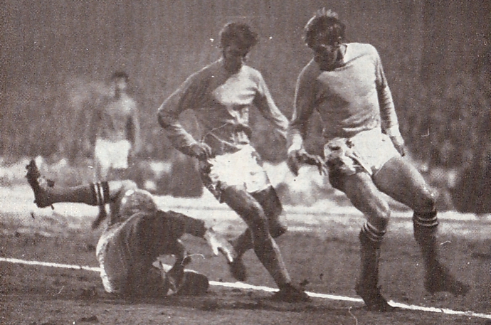 crystal palace home 1969-70 action4