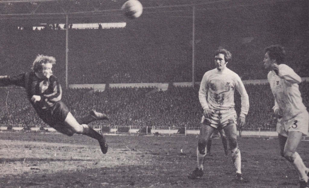 wba league cup final 1969 to 70 action09