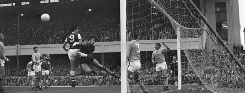 arsenal away 1968 to 69 action