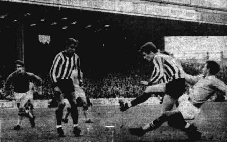 southampton home 1968 to 69 action