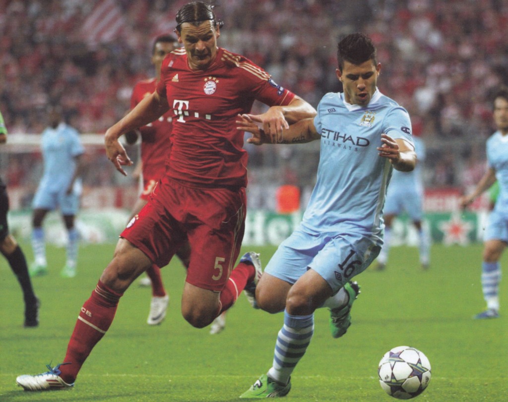 bayern munich away 2011 to 12 action19