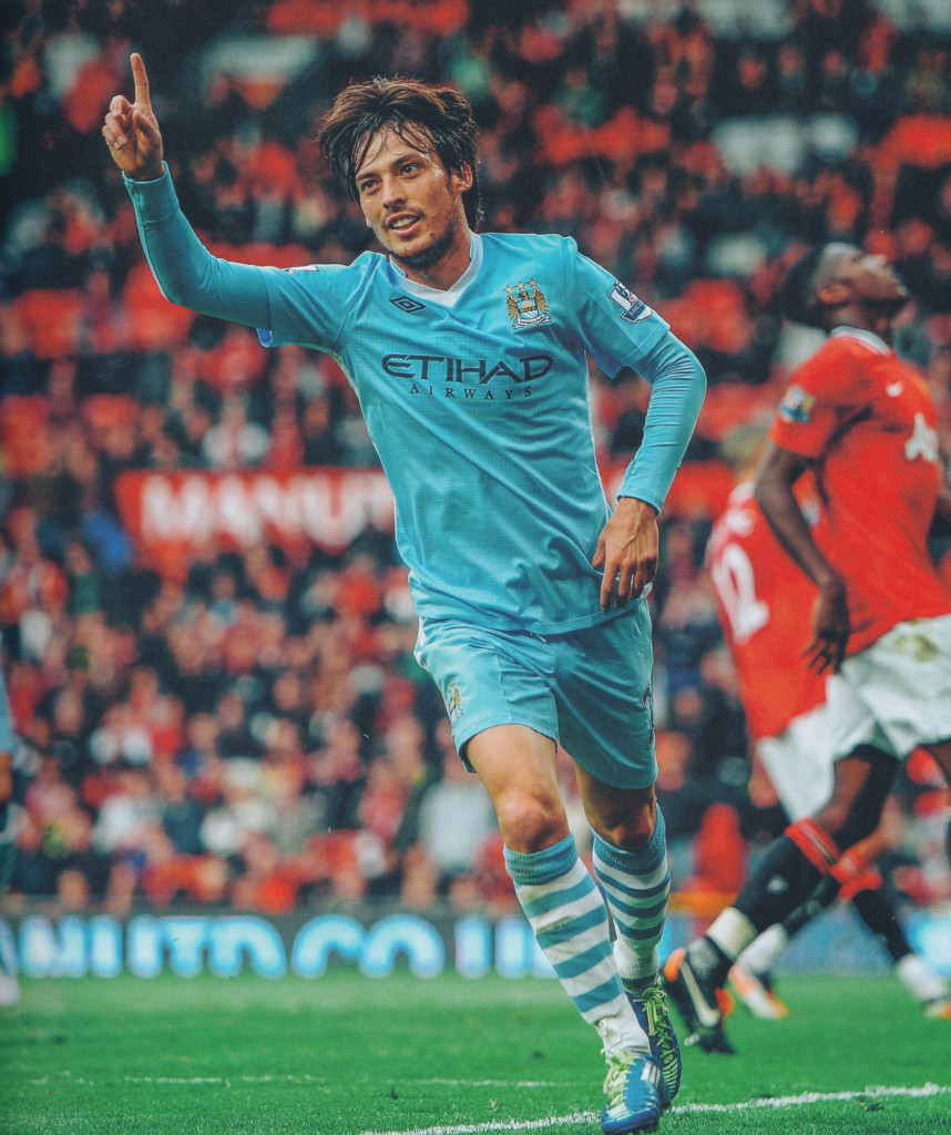 man utd away 2011 to 12 silva goal 638