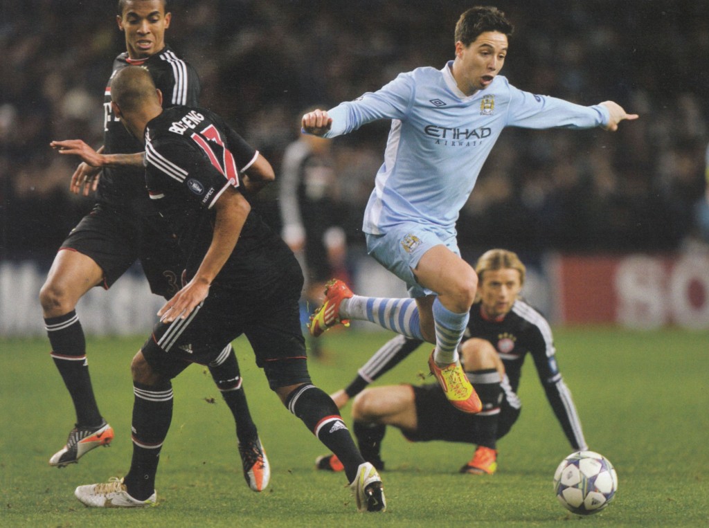 bayern munich home 2011 to 12 action09