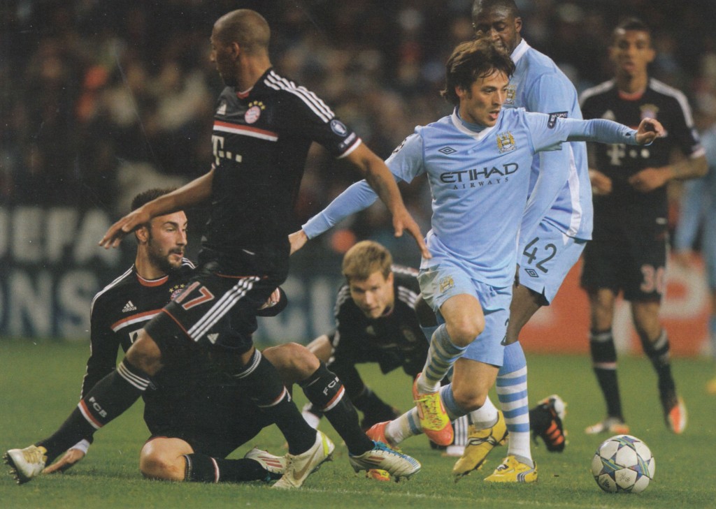 bayern munich home 2011 to 12 action89