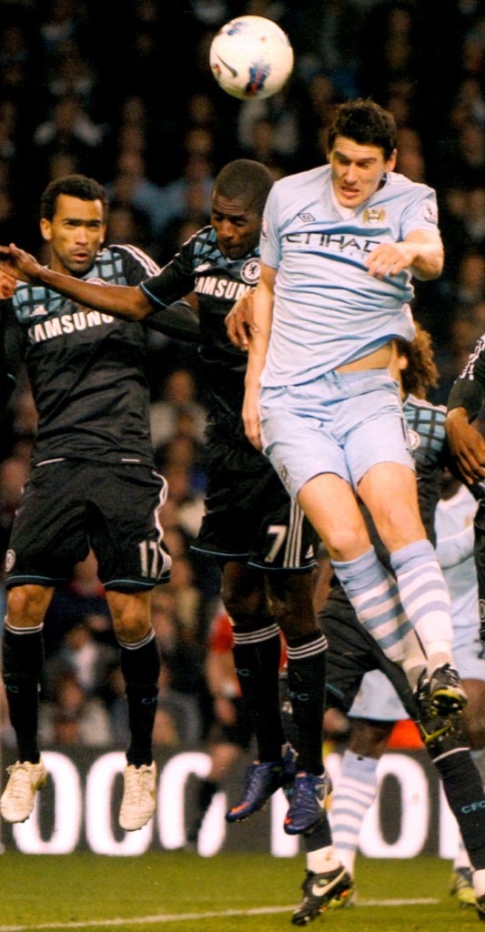 chelsea home 2011 to 12 action770