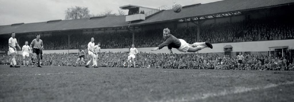 wolves away 1960 to 61 action