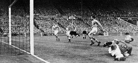 1955 fa cup final milburn goal