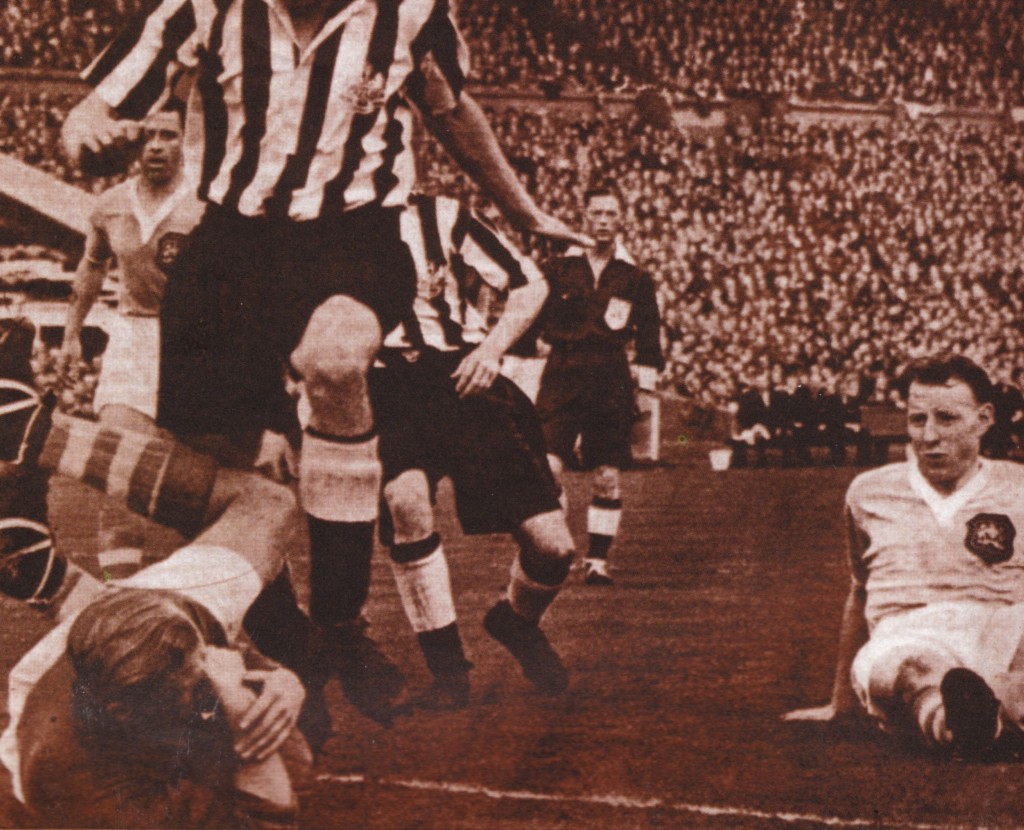 newcastle 1955 fa cup final action7
