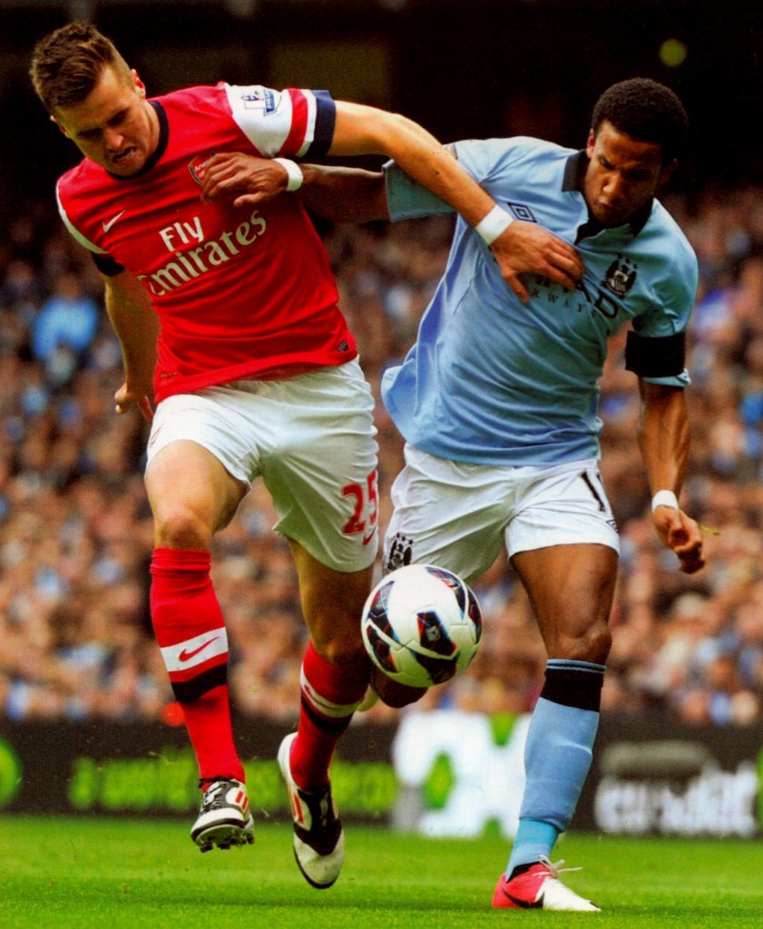 arsenal home 2012 to 13 4