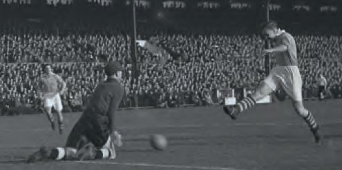 fulham away 1951 to 52 revie goal change score and details