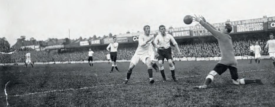 tottenham away 1913 to 14 action