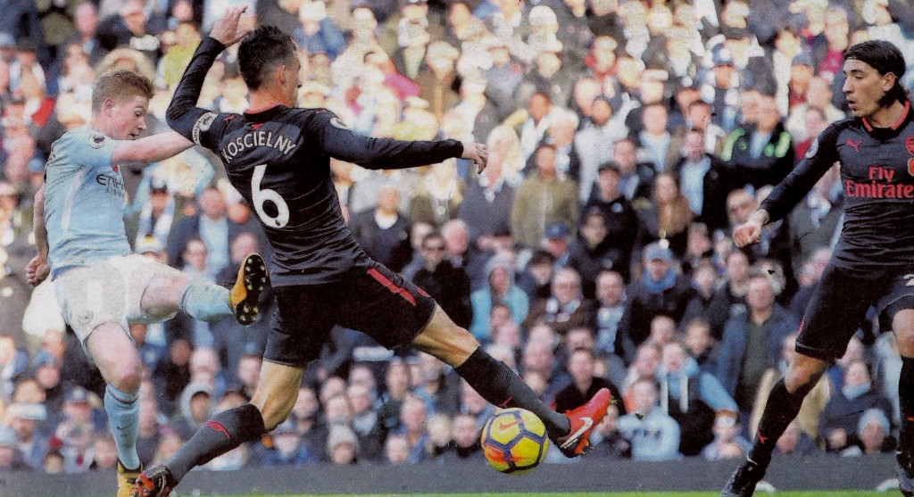 arsenal home 2017 to 18 kdb goal2