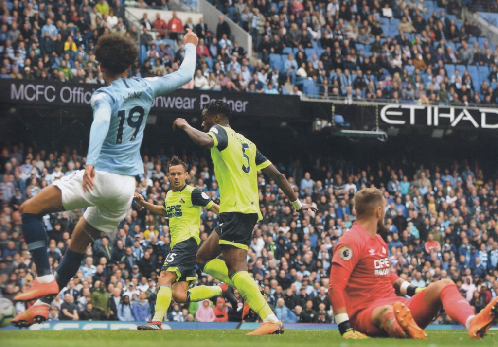 huddersfield home 2018 to 19 action