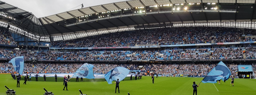 huddersfield home 2018 to 19 crowd