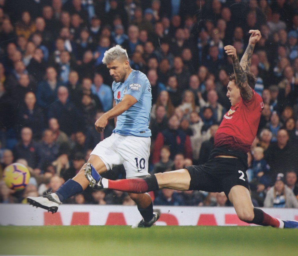 man utd home 2018 to 19 aguero goal3